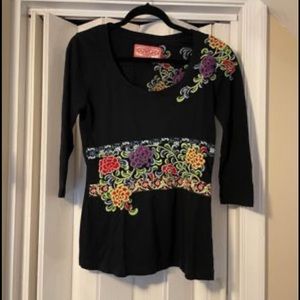 Johnny Was V Neck Black Top With 3/4 Sleeves